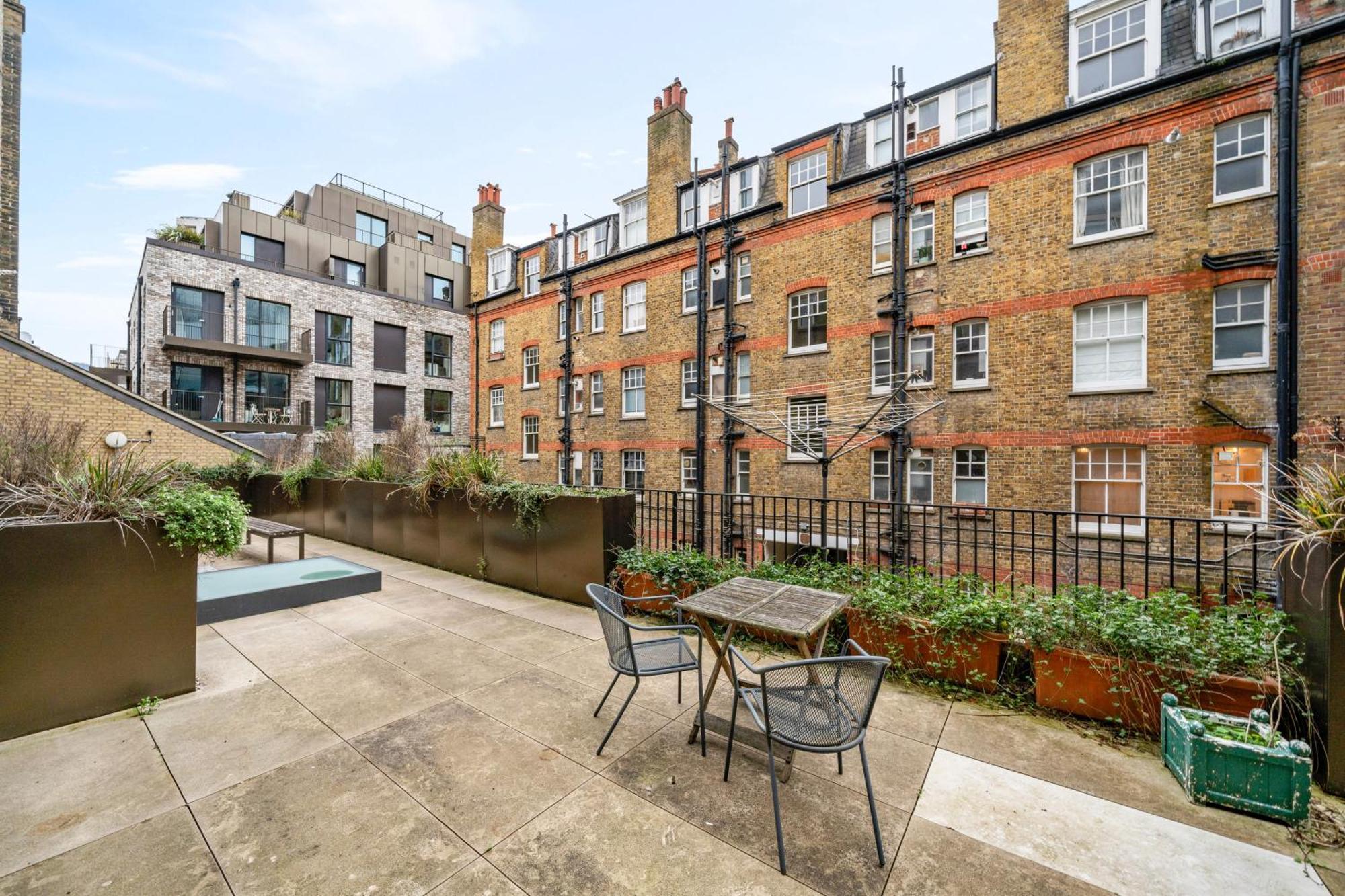 Chic Urban Retreat 1 Bedroom Gem In Covent Garden Лондон Экстерьер фото