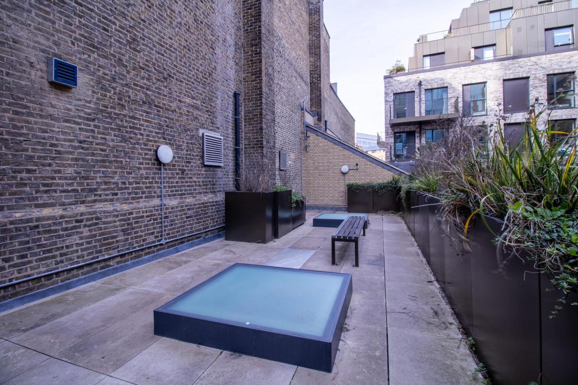 Chic Urban Retreat 1 Bedroom Gem In Covent Garden Лондон Экстерьер фото